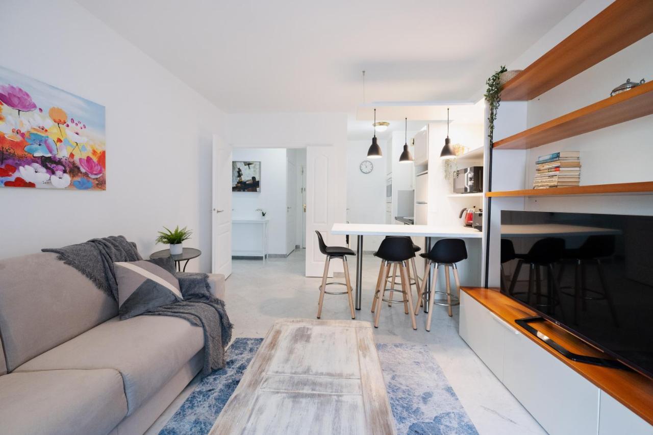 Appartamento Le Victoria - Beau 2p Avec Vue Mer, Balcon, Piscine, Sauna Et Parking Prive Au Centre De