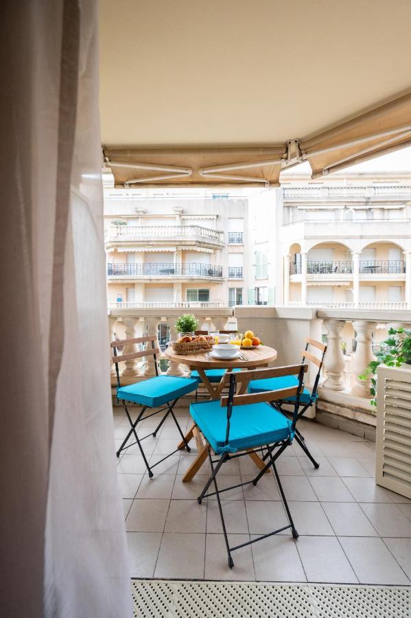 Appartamento Le Victoria - Beau 2p Avec Vue Mer, Balcon, Piscine, Sauna Et Parking Prive Au Centre De Mentone